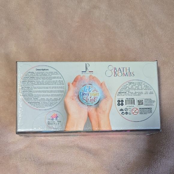 Colorful Bath Bombs Set - Picture 3 of 4